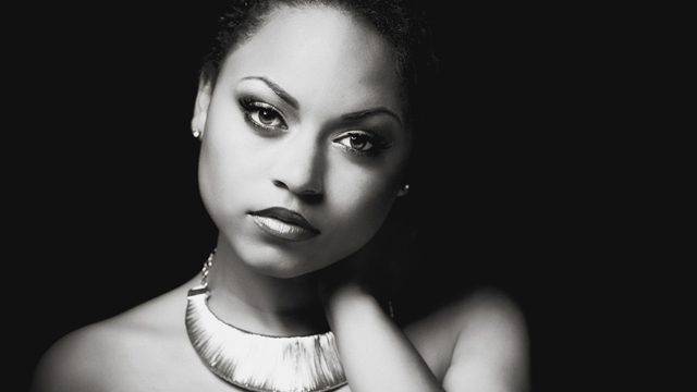 Khadine – Makeup Artist